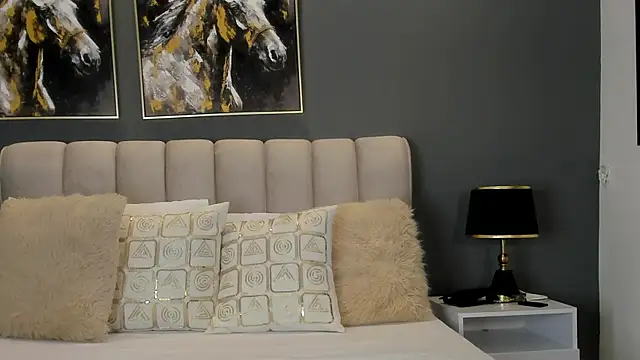 Snapshot of VaniaRouse chatting on 04/02/26, 02:26 VaniaRouse online show from 04/02/26, 02:26