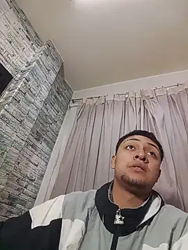 NoahAndBunny online show from 06/20/26, 11:35