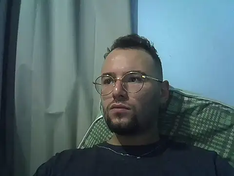 Snapshot of piazaocwb23 chatting on 04/03/26, 04:49 piazaocwb23 online show from 04/03/26, 04:49