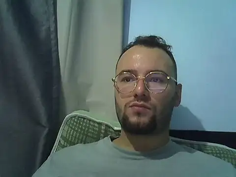 Snapshot of piazaocwb23 chatting on 04/04/26, 06:05 piazaocwb23 online show from 04/04/26, 06:05
