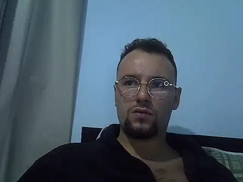 Snapshot of piazaocwb23 chatting on 04/05/26, 06:10 piazaocwb23 online show from 04/05/26, 06:10