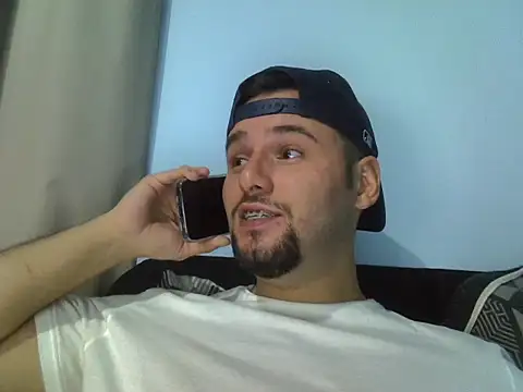Snapshot of piazaocwb23 chatting on 04/11/26, 03:44 piazaocwb23 online show from 04/11/26, 03:44