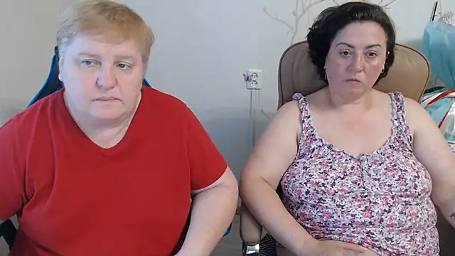 Lindy-Jeanie online show from 07/27/26, 04:47