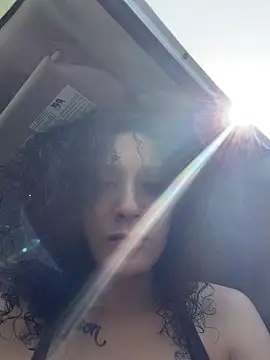 Snapshot of FerrariFrench chatting on 03/30/26, 05:58 FerrariFrench online show from 03/30/26, 05:58