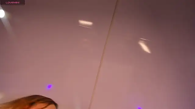 Snapshot of cuttie_blondie chatting on 04/24/26, 11:23 cuttie blondie online show from 04/24/26, 11:23