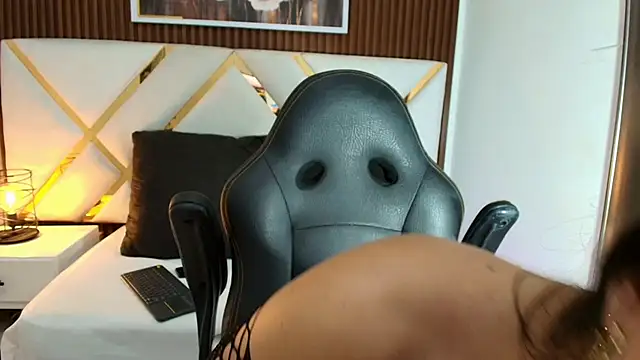 Snapshot of Sluttyysucker_ chatting on 03/26/26, 12:11 Sluttyysucker online show from 03/26/26, 12:11