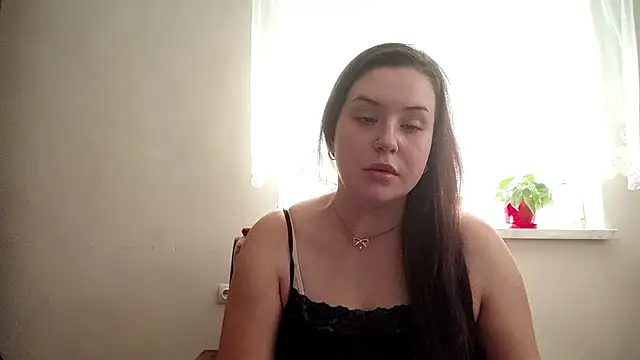 Snapshot of LolaSeduce chatting on 03/24/26, 10:42 LolaSeduce online show from 03/24/26, 10:42