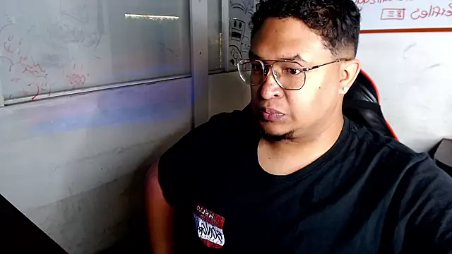 BeefJoe18 online show from 03/26/26, 02:17