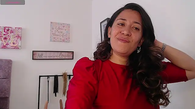 Snapshot of violeta_scott chatting on 03/30/26, 02:29 violeta scott online show from 03/30/26, 02:29