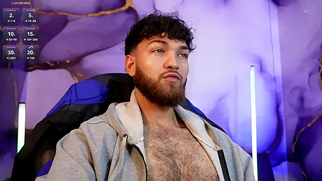 Oliver Dallas1 online show from 04/24/26, 04:26