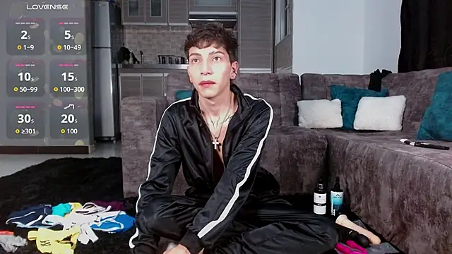 Snapshot of tiam_muller_fenix chatting on 04/26/26, 01:58 tiam muller fenix online show from 04/26/26, 01:58