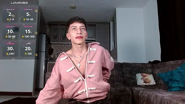 Snapshot of tiam_muller_fenix chatting on 04/28/26, 02:27 tiam muller fenix online show from 04/28/26, 02:27