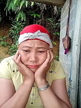 Snapshot of kalara_kail chatting on 04/20/26, 06:16 kalara kail online show from 04/20/26, 06:16