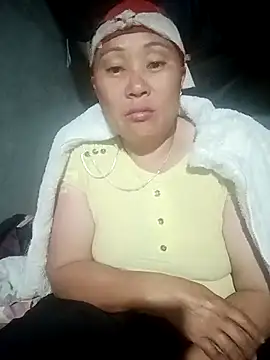 Snapshot of kalara_kail chatting on 04/25/26, 12:52 kalara kail online show from 04/25/26, 12:52