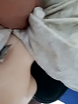 Snapshot of guizito777 chatting on 03/22/26, 08:51 guizito777 online show from 03/22/26, 08:51