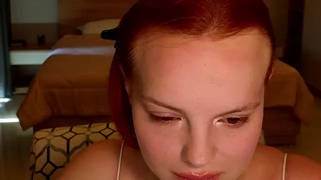 Snapshot of mollybossy chatting on 03/18/26, 07:11 mollybossy online show from 03/18/26, 07:11