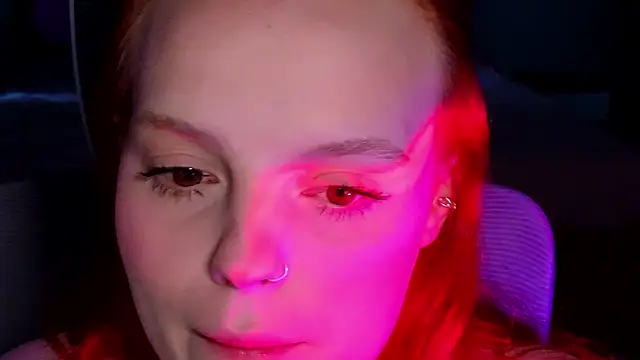 Snapshot of mollybossy chatting on 03/26/26, 06:52 mollybossy online show from 03/26/26, 06:52