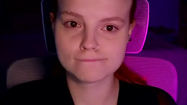 Snapshot of mollybossy chatting on 03/29/26, 12:10 mollybossy online show from 03/29/26, 12:10