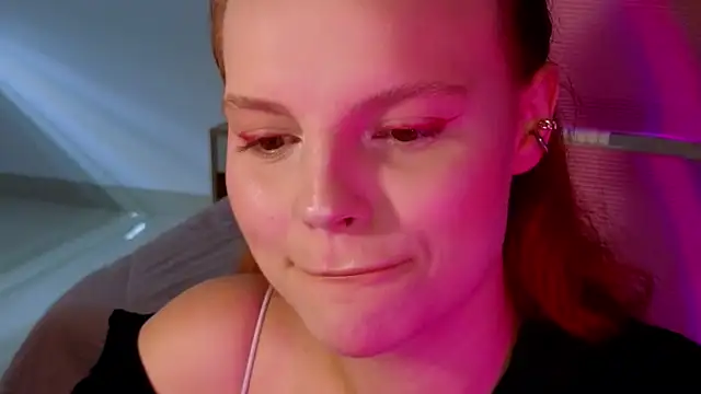 Snapshot of mollybossy chatting on 04/01/26, 05:19 mollybossy online show from 04/01/26, 05:19