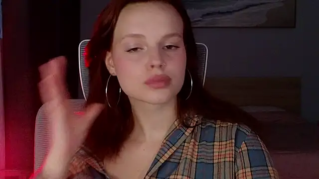 Snapshot of mollybossy chatting on 04/21/26, 02:51 mollybossy online show from 04/21/26, 02:51