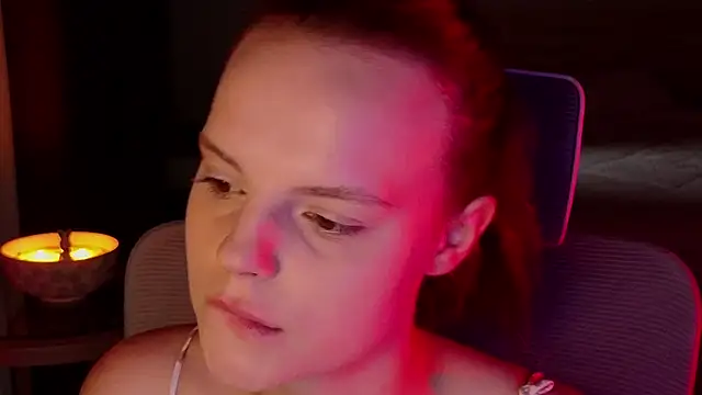 Snapshot of mollybossy chatting on 04/29/26, 07:23 mollybossy online show from 04/29/26, 07:23