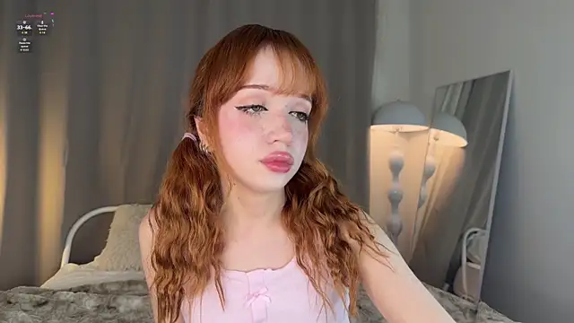 JuicySweetBliss online show from 04/17/26, 08:23