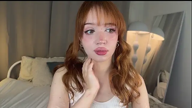 JuicySweetBliss online show from 04/24/26, 06:54