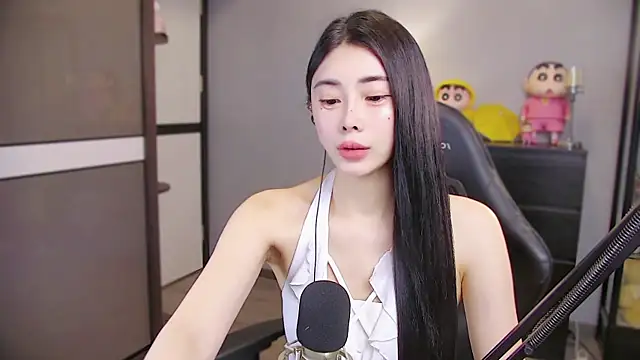 Snapshot of XiaoYuBao- chatting on 04/16/26, 05:58 XiaoYuBao- online show from 04/16/26, 05:58