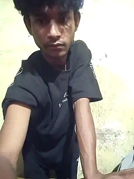 Snapshot of YourTeenBoy21 chatting on 03/17/26, 06:28 YourTeenBoy21 online show from 03/17/26, 06:28