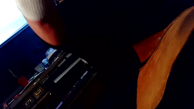 strokingjoe14585 online show from 05/03/26, 08:26