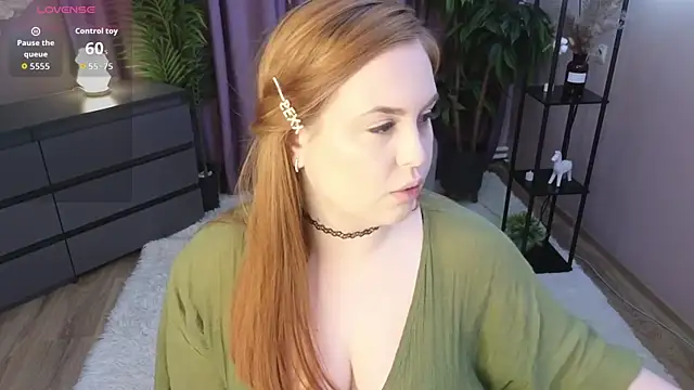 Snapshot of VanesaClark chatting on 04/21/26, 11:38 VanesaClark online show from 04/21/26, 11:38