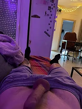 Snapshot of g_thess chatting on 03/15/26, 12:55 g thess online show from 03/15/26, 12:55