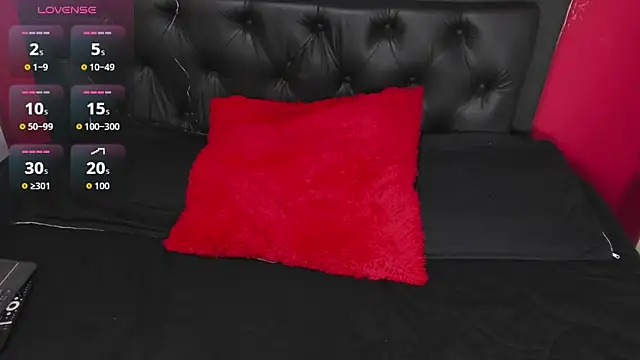 Snapshot of Abbyhilton_ chatting on 04/10/26, 06:51 Abbyhilton online show from 04/10/26, 06:51