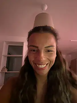 Snapshot of SweetLillySugar chatting on 03/21/26, 11:41 SweetLillySugar online show from 03/21/26, 11:41