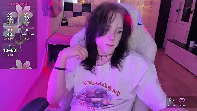 Snapshot of Simochka_w chatting on 04/01/26, 10:38 Simochka w online show from 04/01/26, 10:38