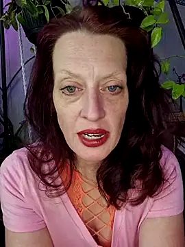 Snapshot of PurpleBunnyxo chatting on 04/19/26, 04:17 PurpleBunnyxo online show from 04/19/26, 04:17