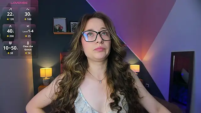 camille eyes online show from 05/04/26, 01:07