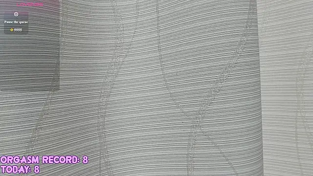 Snapshot of RileyNymph chatting on 06/21/26, 04:37 RileyNymph online show from 06/21/26, 04:37