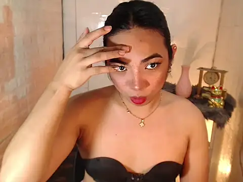 Snapshot of xLinda_Walkerx chatting on 04/23/26, 01:24 xLinda Walkerx online show from 04/23/26, 01:24