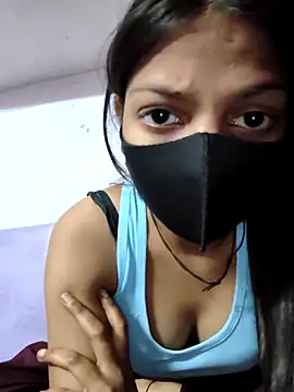 maahi213 online show from 05/08/26, 05:18