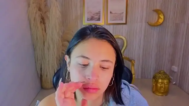 bonnie 1s online show from 05/25/26, 12:33