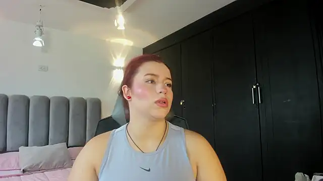 Snapshot of JeanneWilliams chatting on 05/16/26, 12:48 JeanneWilliams online show from 05/16/26, 12:48