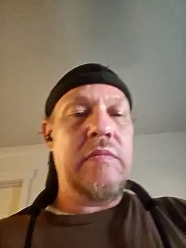 Snapshot of yourMasterisBored chatting on 03/17/26, 12:59 yourMasterisBored online show from 03/17/26, 12:59