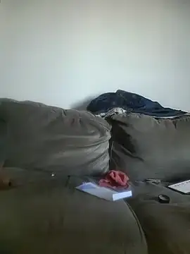 Snapshot of yourMasterisBored chatting on 05/19/26, 01:56 yourMasterisBored online show from 05/19/26, 01:56