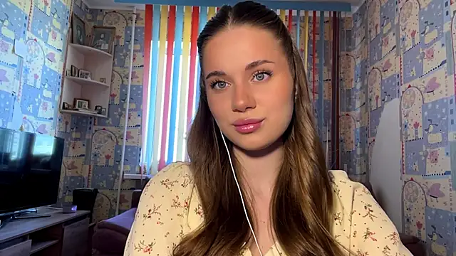 Snapshot of Miss_Blessnyth chatting on 05/18/26, 06:08 Miss Blessnyth online show from 05/18/26, 06:08