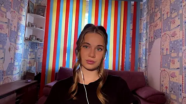 Miss Blessnyth online show from 08/03/26, 06:12