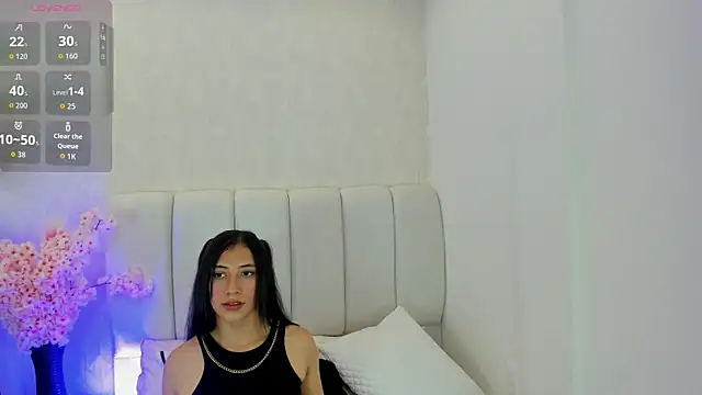 Snapshot of juli_carther chatting on 04/23/26, 12:29 juli carther online show from 04/23/26, 12:29