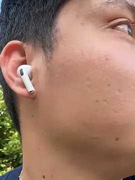 Snapshot of Dylan_Finn chatting on 04/20/26, 09:49 Dylan Finn online show from 04/20/26, 09:49