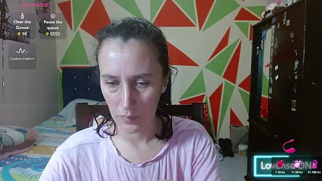 Snapshot of Mariam_wish chatting on 05/22/26, 05:18 Mariam wish online show from 05/22/26, 05:18