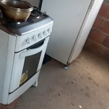 hotwife   br online show from 04/17/26, 12:19